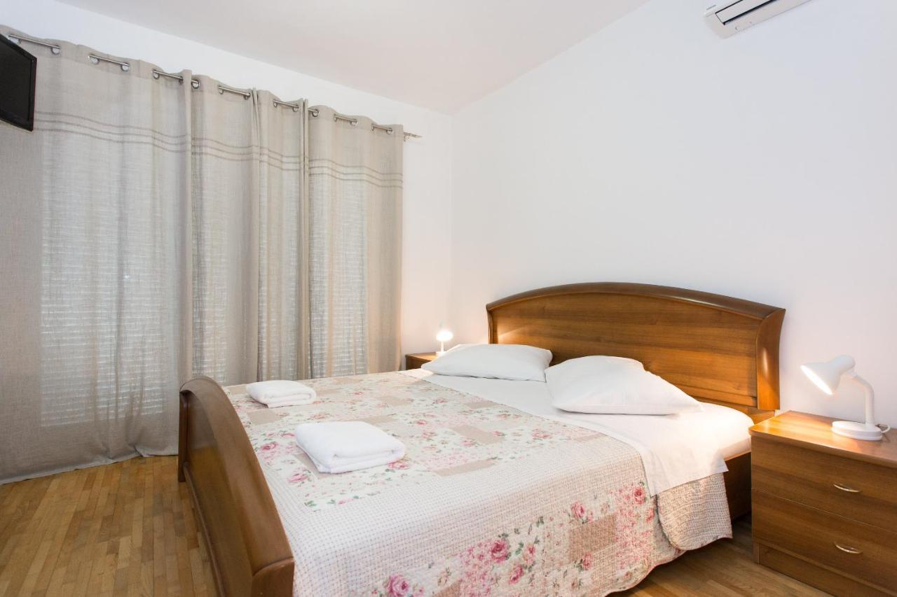 Bed & Breakfast Mario Krk Town Eksteriør bilde